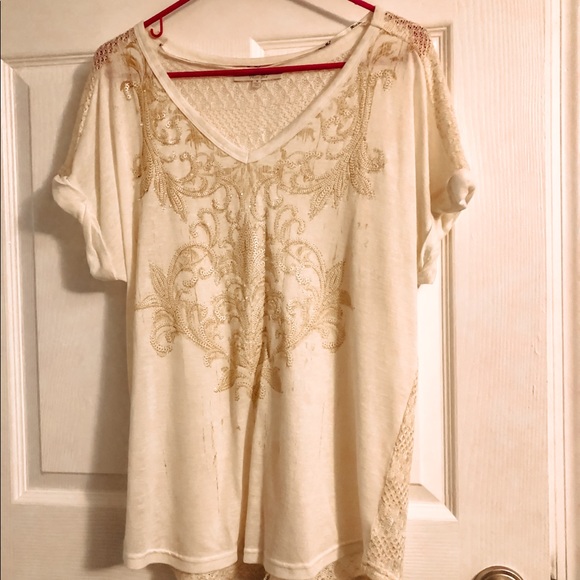 Miss Me Tops - Miss Me shirt with beading and gold thread detail